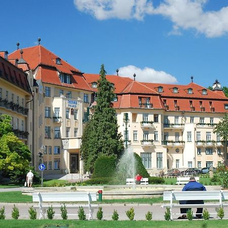 Bibi Centroom Apartment Pöstyén Kültér fotó